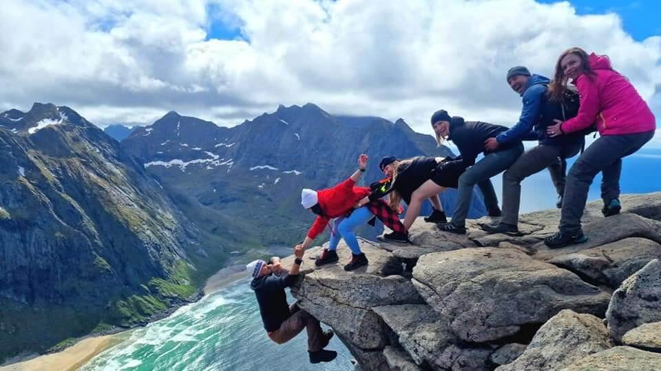 Krajobraz na Lofotach w Norwegii - Plecak Przygód